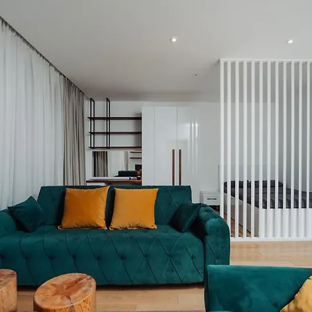 Luxury - Sea Side - Wow Daire